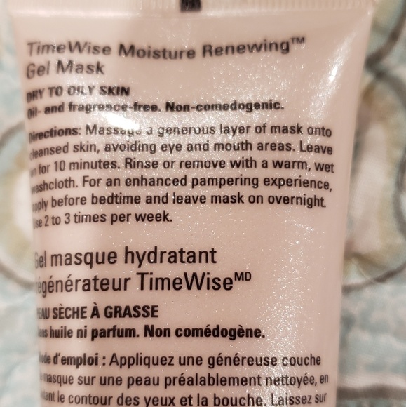 Mary Kay TimeWise Moisture Renewing Gel Mask - Picture 4 of 4